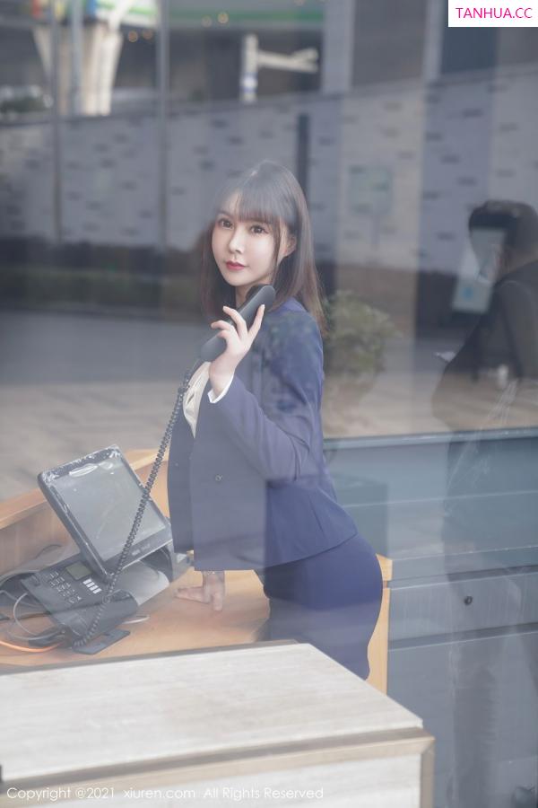 晓鱼酱  [XiuRen]高清写真图 2021.03.19 VOL.3221 晓鱼酱第21张图片